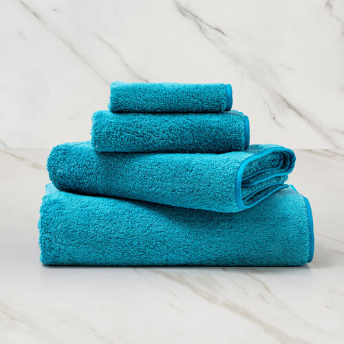 Unito Bath Towel
